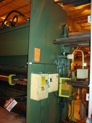 350 Ton x 14' Cincinnati Hydraulic Press Brake - P11670