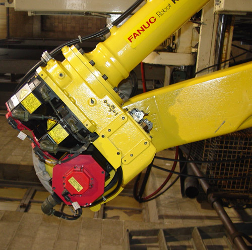 Fanuc R-2000  iA 6-Axis CNC Robot For Sale