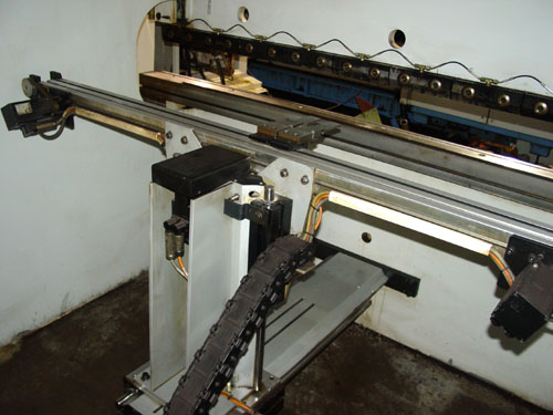 90 Ton x 96" Strippit / LVD PBEB 90/08 CNC Hydraulic Press Brake Press For Sale