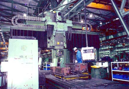 Fanuc 9 CNC, X=246", Y=114", Z=19", W=31.5", 5-Sided, Head Changer, 60 Station Tool Changer, 30 HP, 50 Taper, 2000 RPM,1986