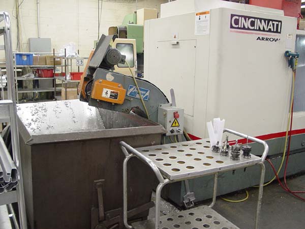 Cincinnati Arrow 1250 CNC Vertical Machining Center 2 pallet vertical mill  for sale
