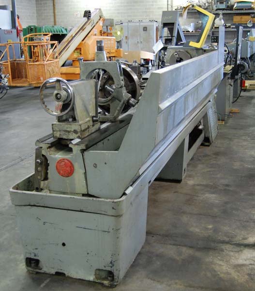 21 x 120 CLAUSING COLCHESTER LATHE
